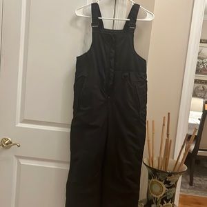 Kids size large 10/12 snow suit